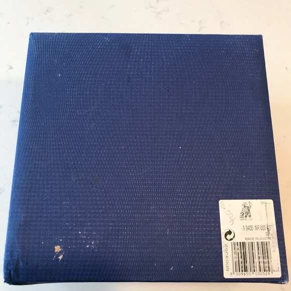 Swarovski Santa it’s bell and gift are detached from Santa - Picture 2 of 5